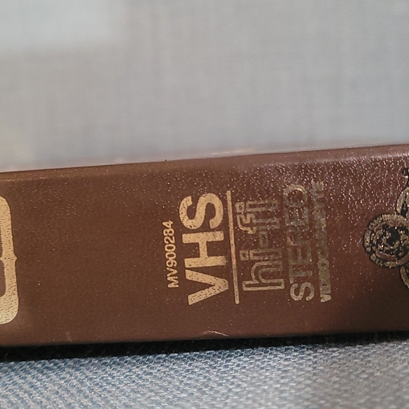 Vintage Gone With The Wind VHS Set - Picture 6 of 6